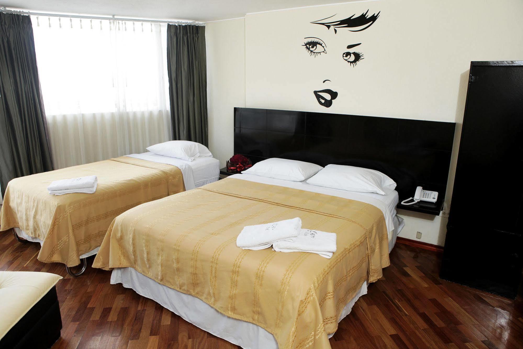 Hostal Capri Κίτο Εξωτερικό φωτογραφία