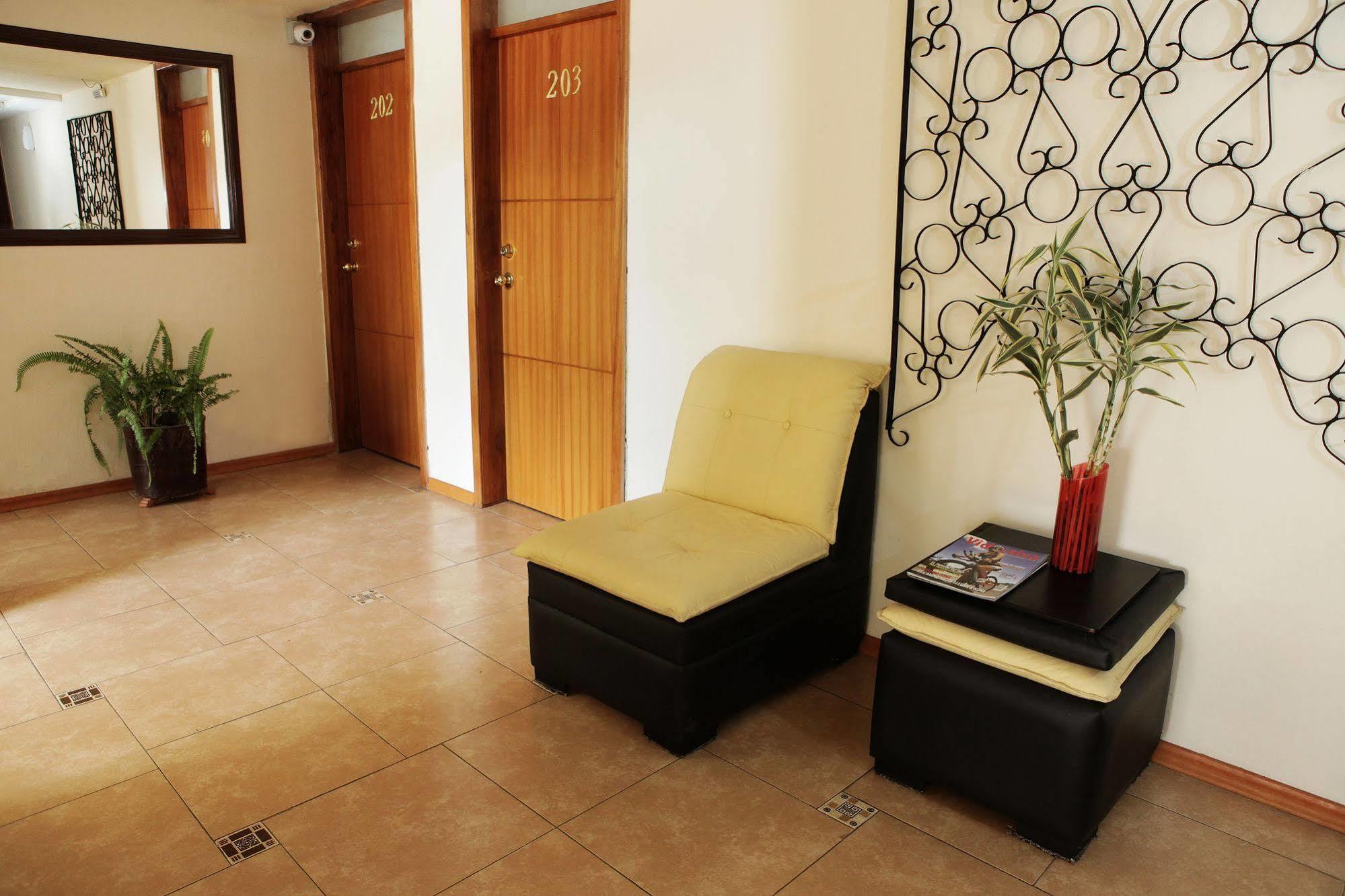 Hostal Capri Κίτο Εξωτερικό φωτογραφία